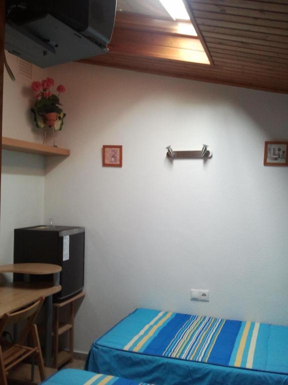 Hostal Arneva Orihuela ภายนอก รูปภาพ