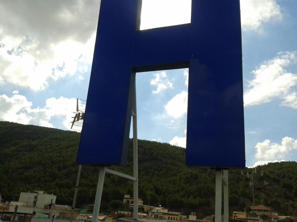 Hostal Arneva Orihuela ภายนอก รูปภาพ